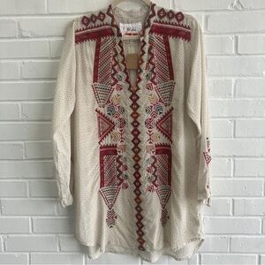 Johnny was embroidered silk tunic top